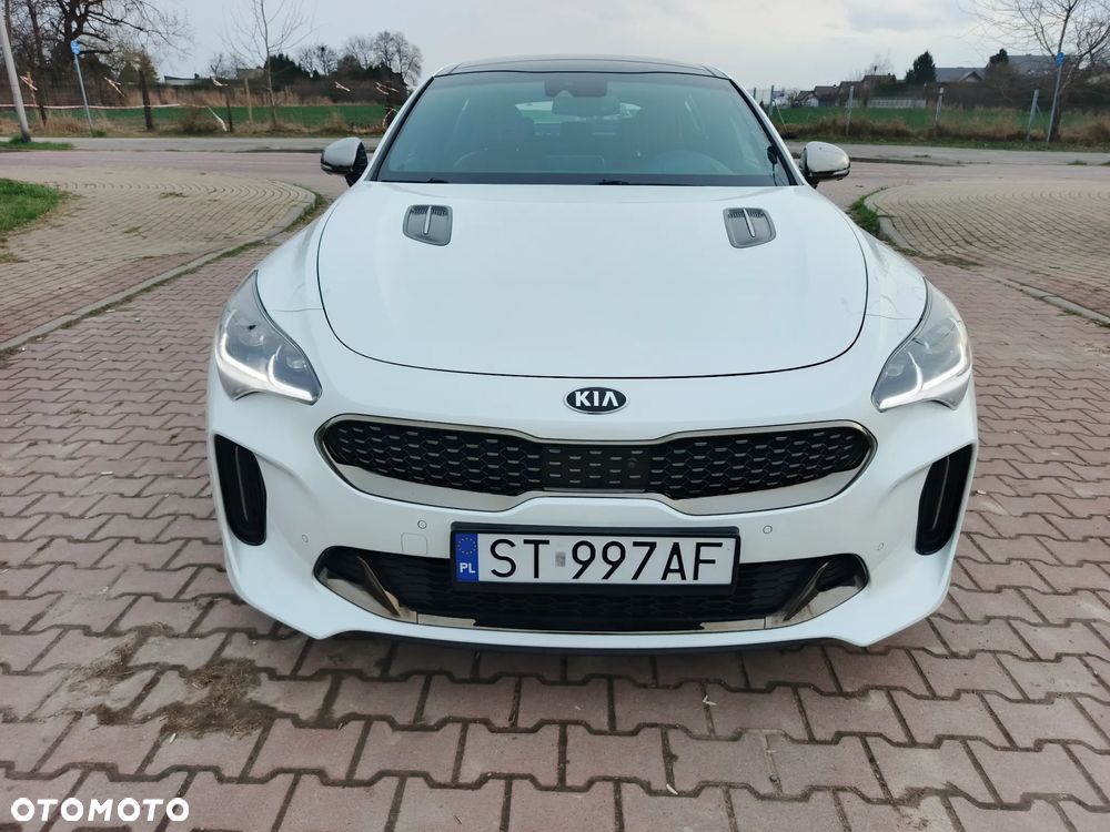 Kia Stinger - 6