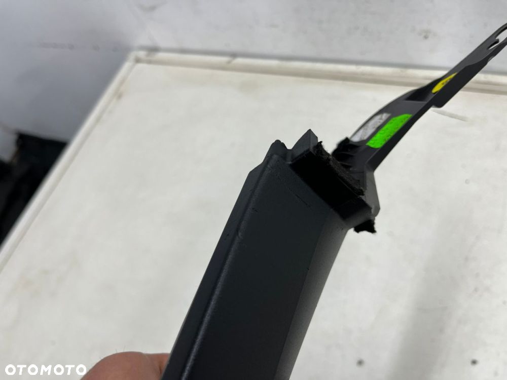 Plastik Porsche Panamera 971 16-23r LEWA przednia wewnętrzna osłona listwa nakładka ramy drzwi szyby - 13