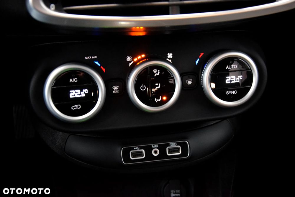 Fiat 500X 1.4 MultiAir Lounge DDCT - 25