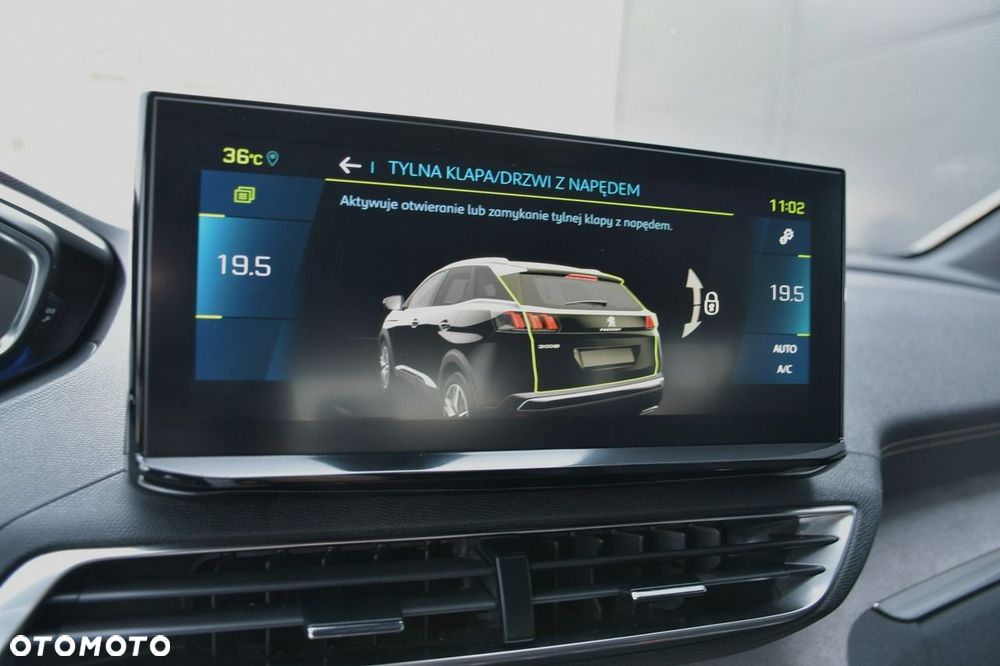 Peugeot 3008 1.6 PureTech HYbrid GT Line S&S EAT8 - 34