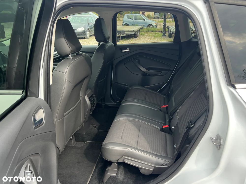 Ford Kuga 1.5 EcoBoost 2x4 SYNC - 23