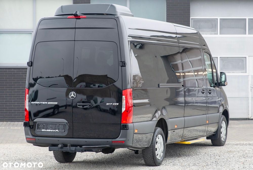 Mercedes-Benz Sprinter TOURER osobowy 9-miejsc - 2