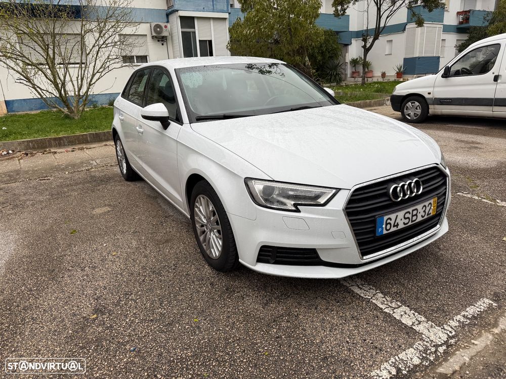 Audi A3 Sportback 1.6 TDI - 3
