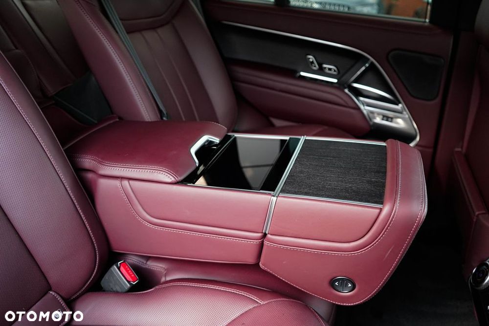 Land Rover Range Rover - 32