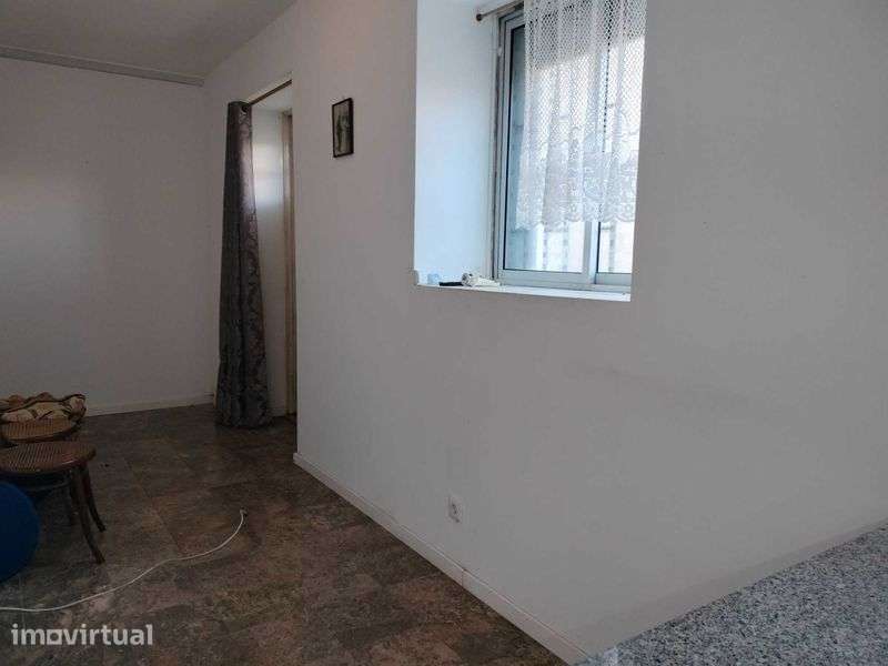 Apartamento T1 Alvalade - Grande imagem: 4/9