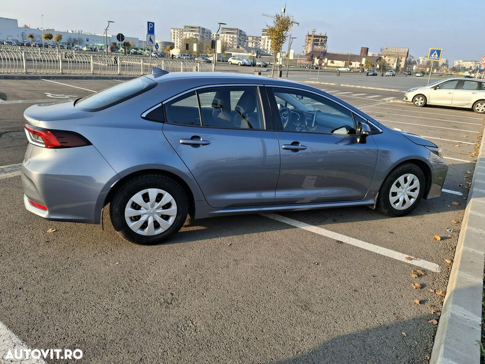 Toyota Corolla - 6