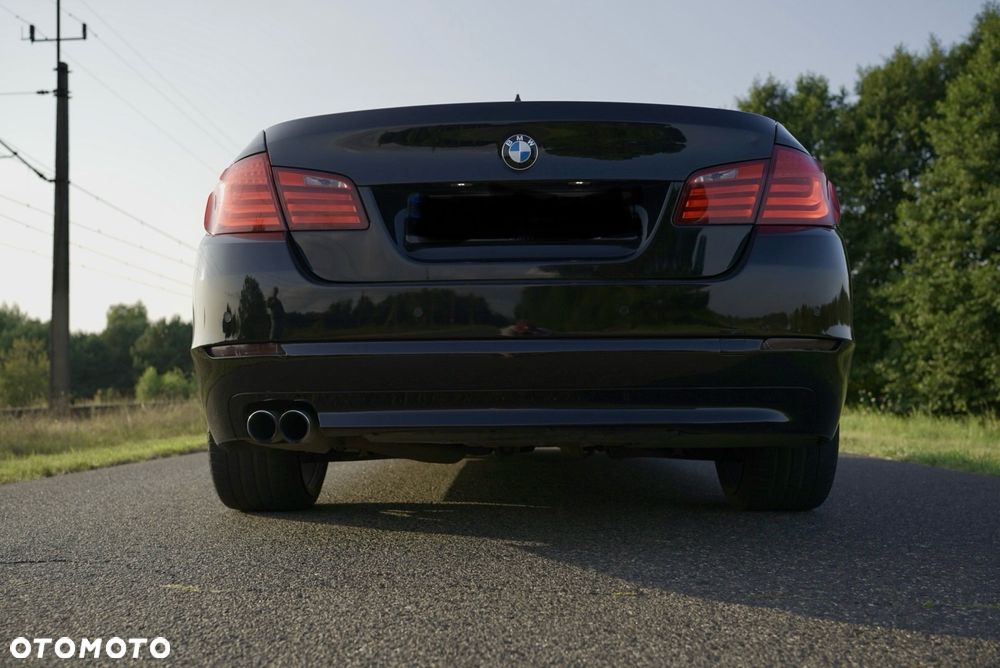 BMW Seria 5 - 25