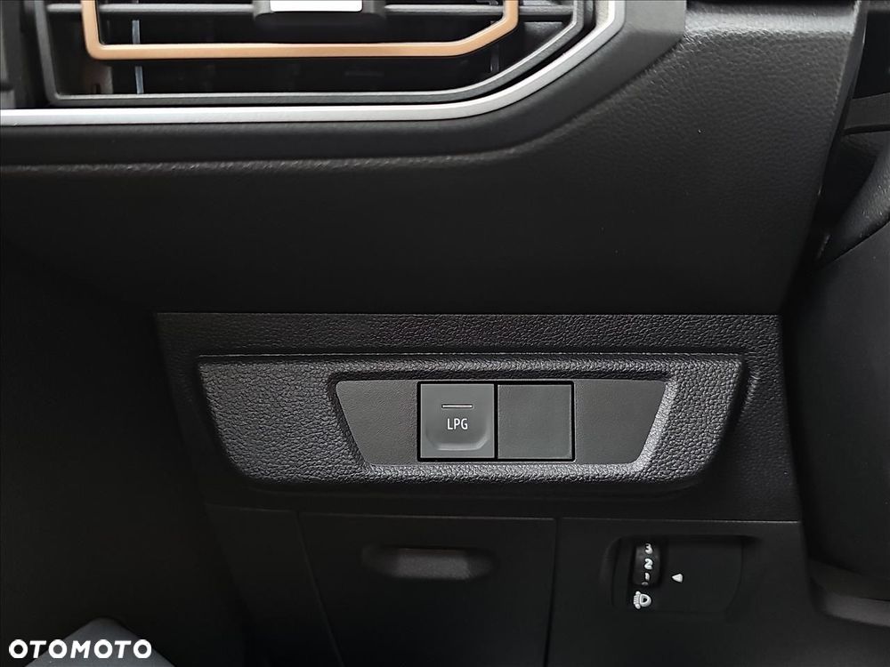 Dacia Sandero - 10