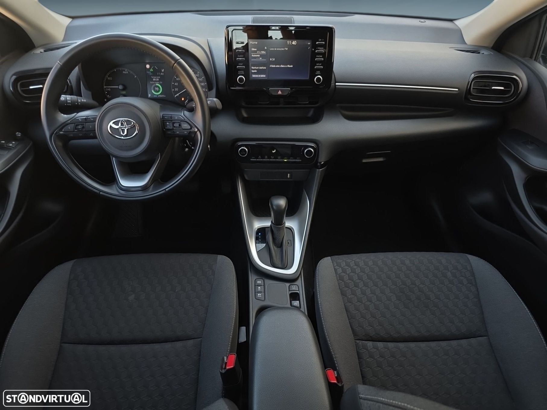 Toyota Yaris 1.5 HDF Comfort Plus - 8