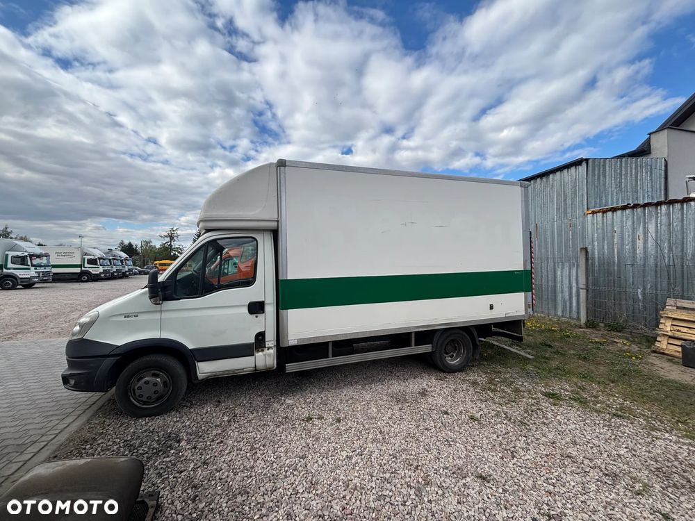Iveco Daily 35C15 - 1