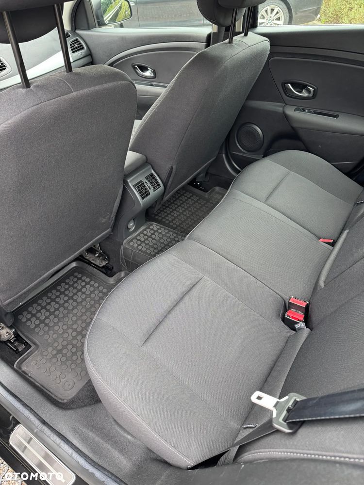 Renault Fluence 1.6 16V Expression Euro5 - 7