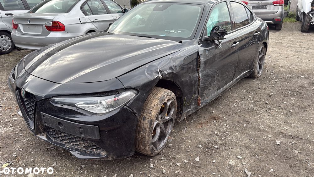 Alfa Romeo Giulia 2.0 Turbo - 23