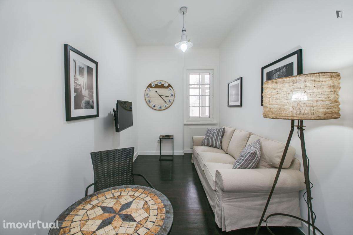 Quarto - localizado em Saldanha Lisbon - Grande imagem: 3/23