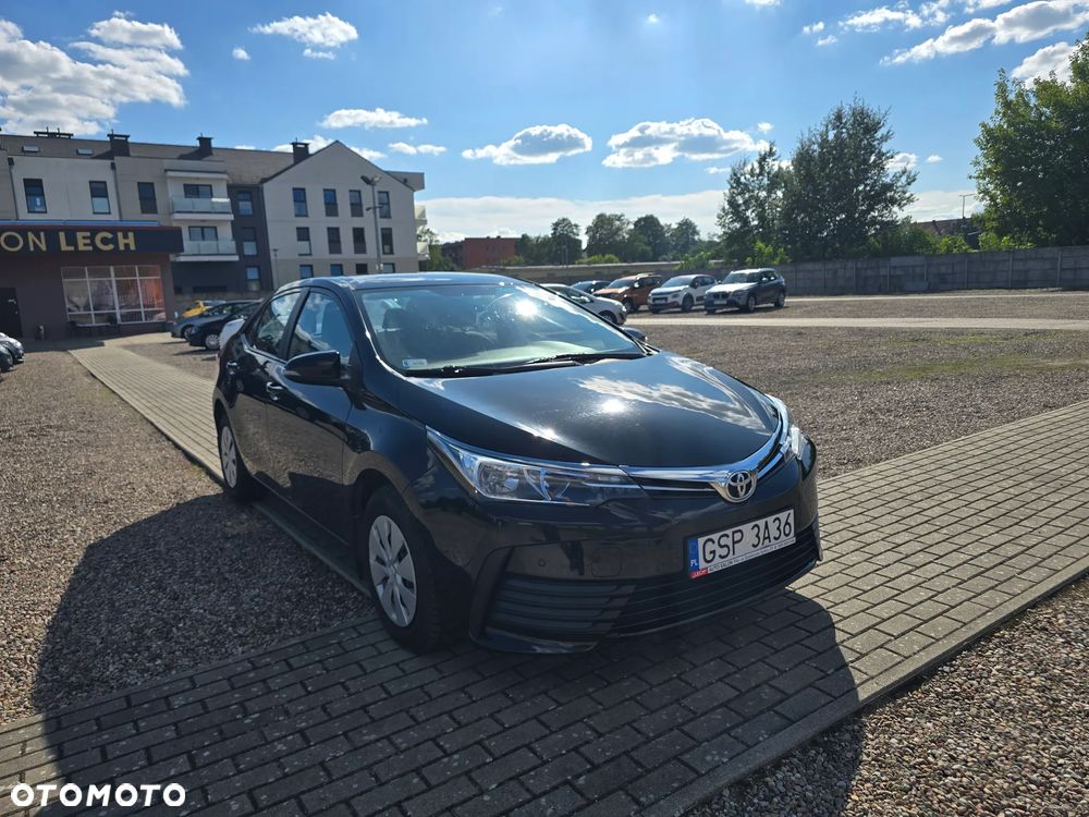 Toyota Corolla 1.6 Active - 3