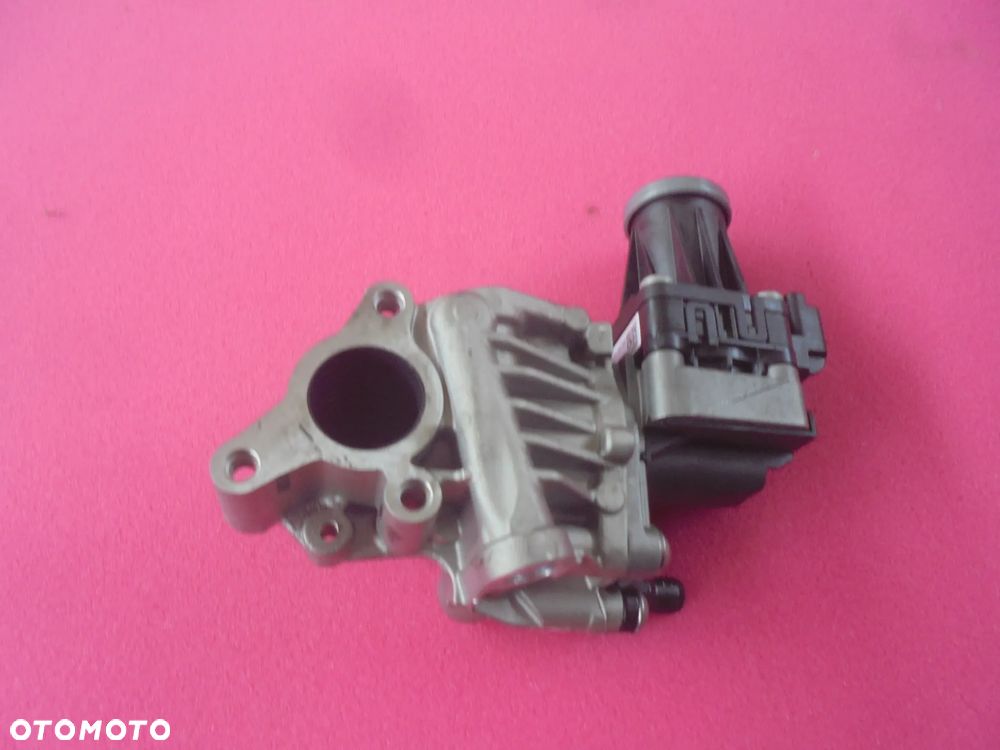 VOLVO XC60 II MILD HYBRID ZAWOR EGR - 2