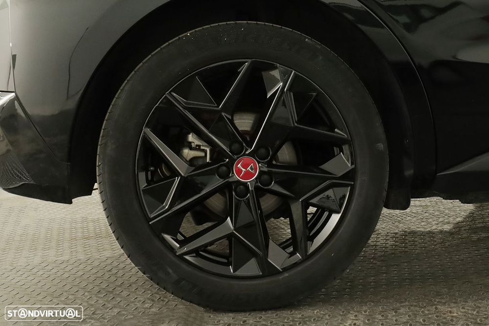 DS DS4 4 1.2 PureTech Performance Line EAT8 - 5