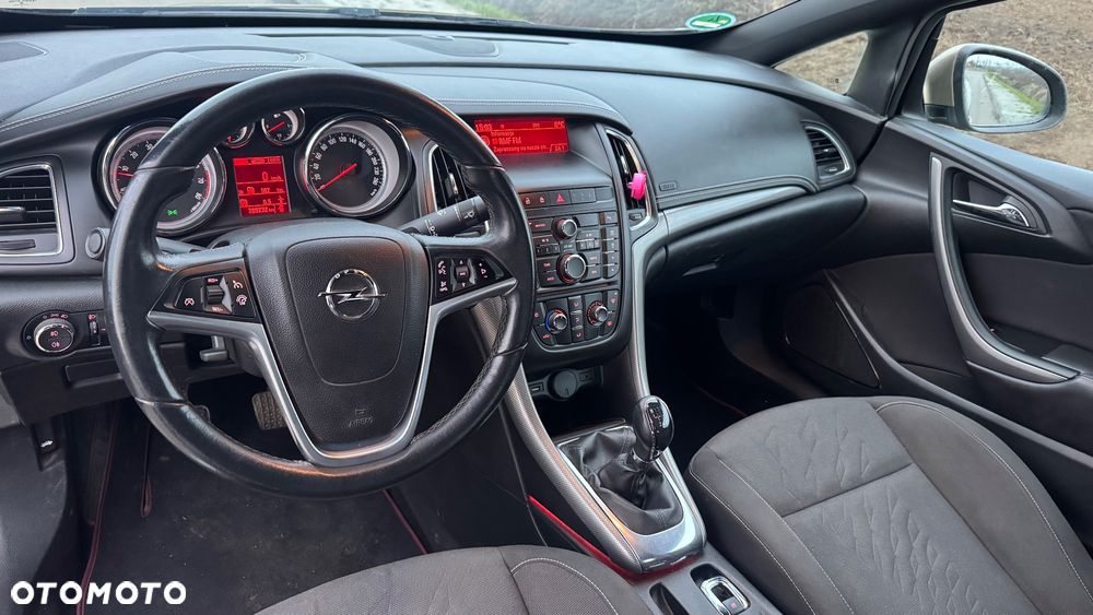 Opel Cascada 1.4 Turbo (ecoFLEX) Start/Stop Edition - 21