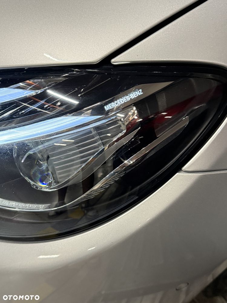 Mercedes-Benz Klasa E 220 d Business Edition 9G-TRONIC - 19