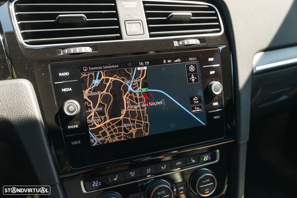 VW Golf GTI 2.0 TSI OPF DSG Performance - 25