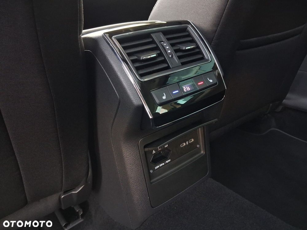 Skoda Superb 2.0 TDI SCR Ambition DSG - 16