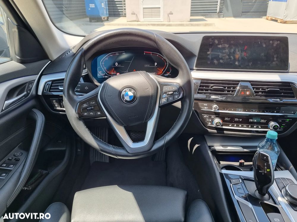 BMW Seria 5 520d xDrive AT MHEV - 4