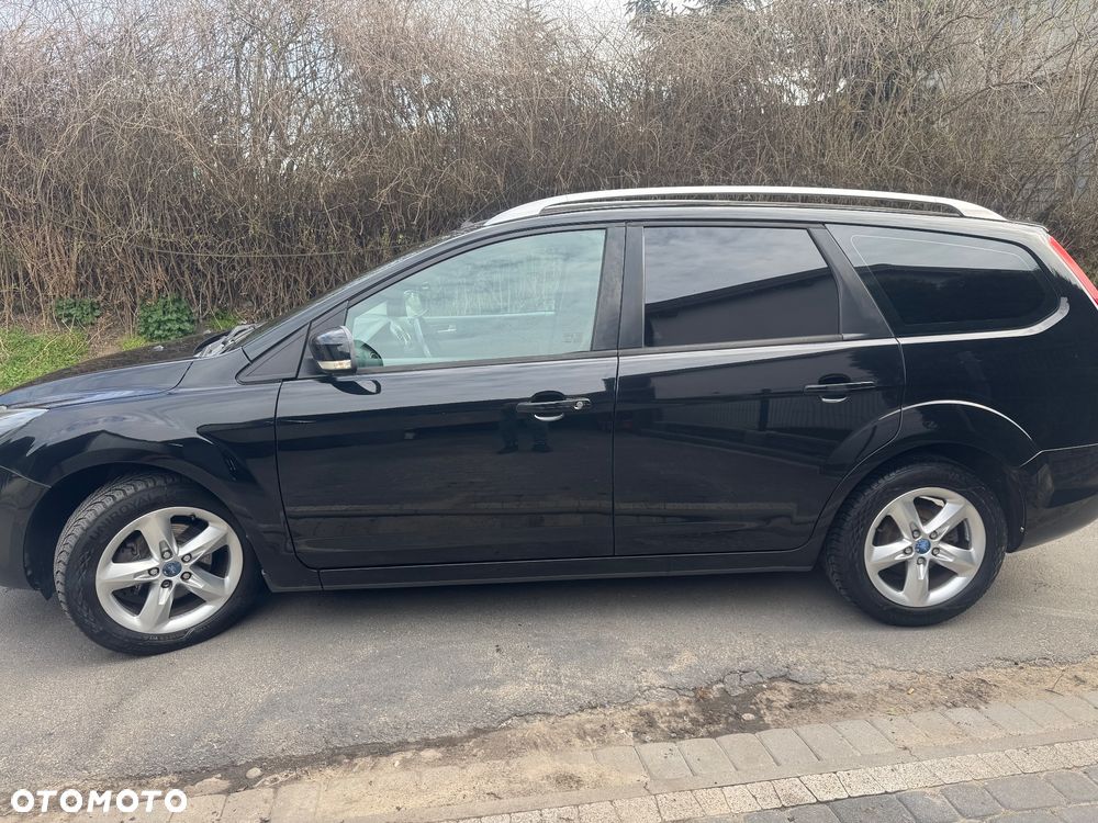 Ford Focus 1.6 TDCi Ghia - 10