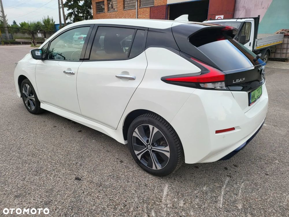 Nissan Leaf e+ 62kWh N-Connecta - 11