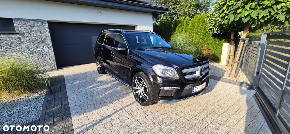Mercedes-Benz GL 500 4-Matic - 2