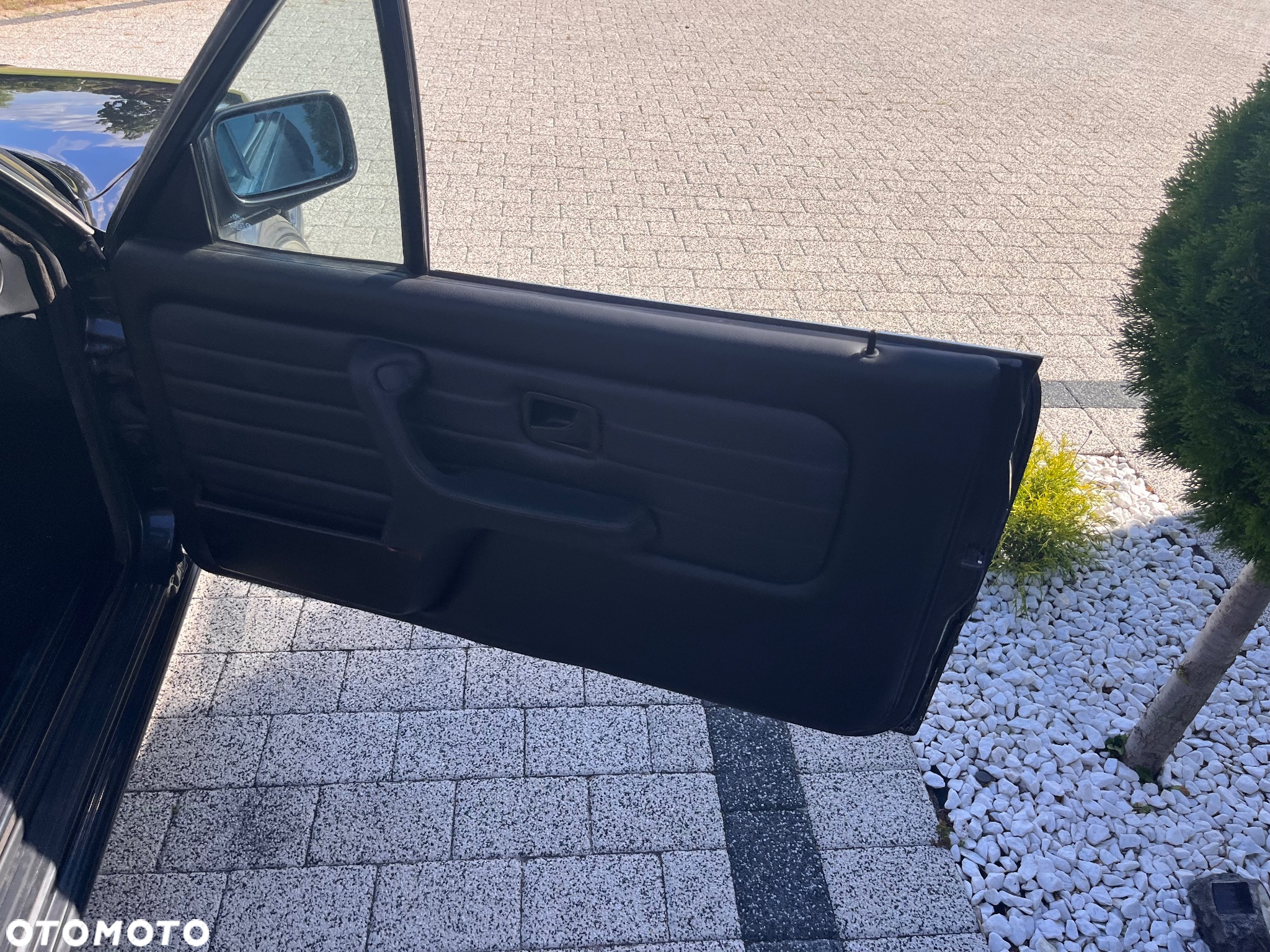 BMW Seria 3 325i - 28