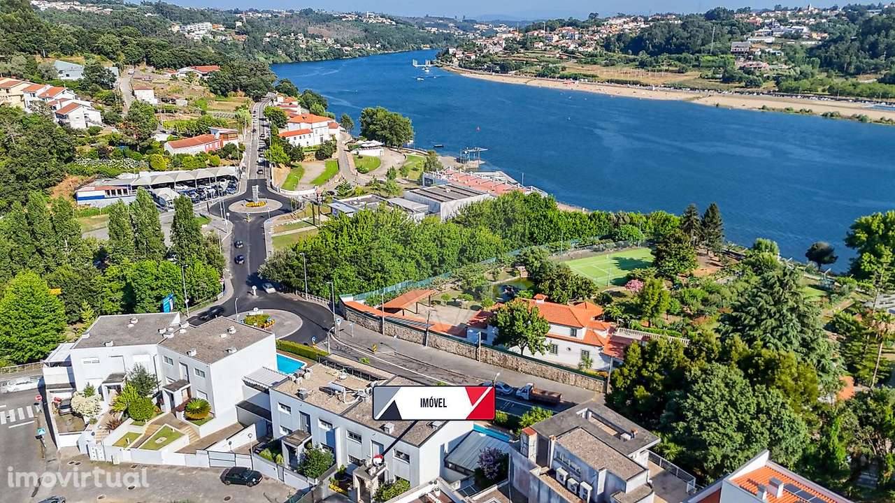 Moradia T5 para venda - Grande imagem: 3/39