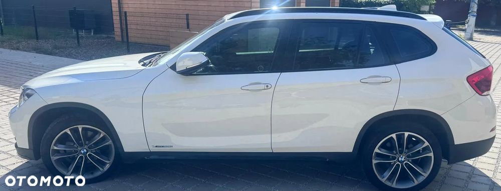 BMW X1 xDrive28i Sport Line - 6