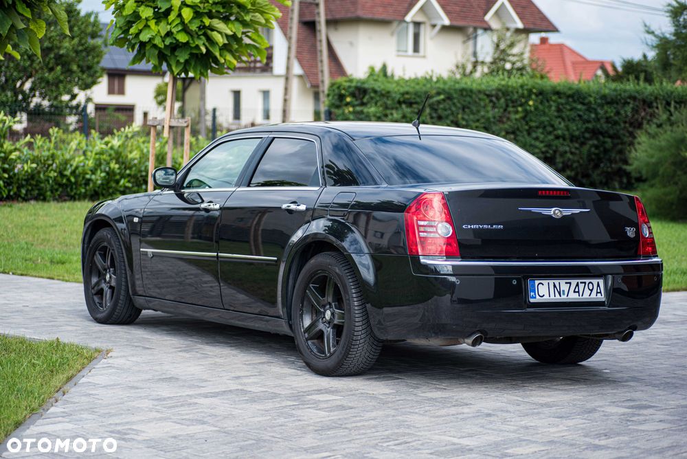 Chrysler 300C - 2