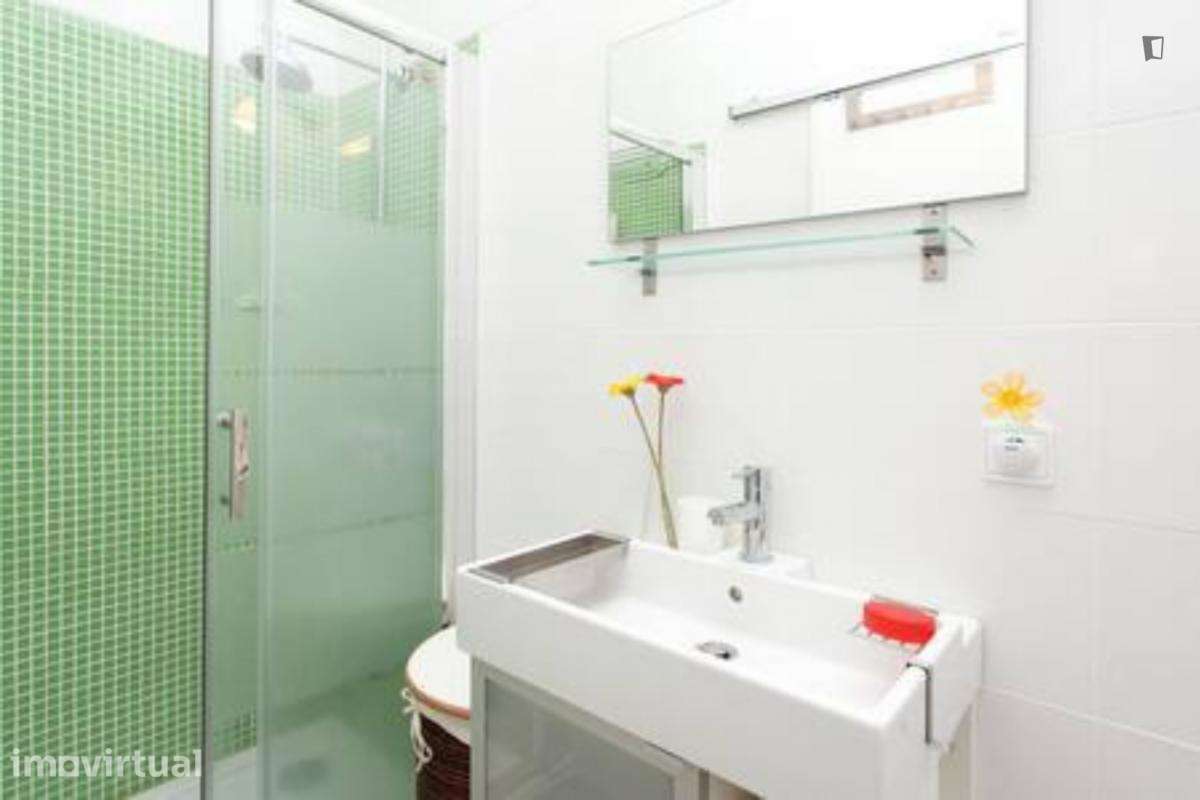 Apartamento com 2 quartos - localizado em Avenida da Liberdade Lisbon - Grande imagem: 4/28