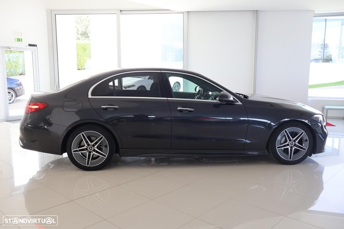 Mercedes-Benz C 300 d AMG Line - 4