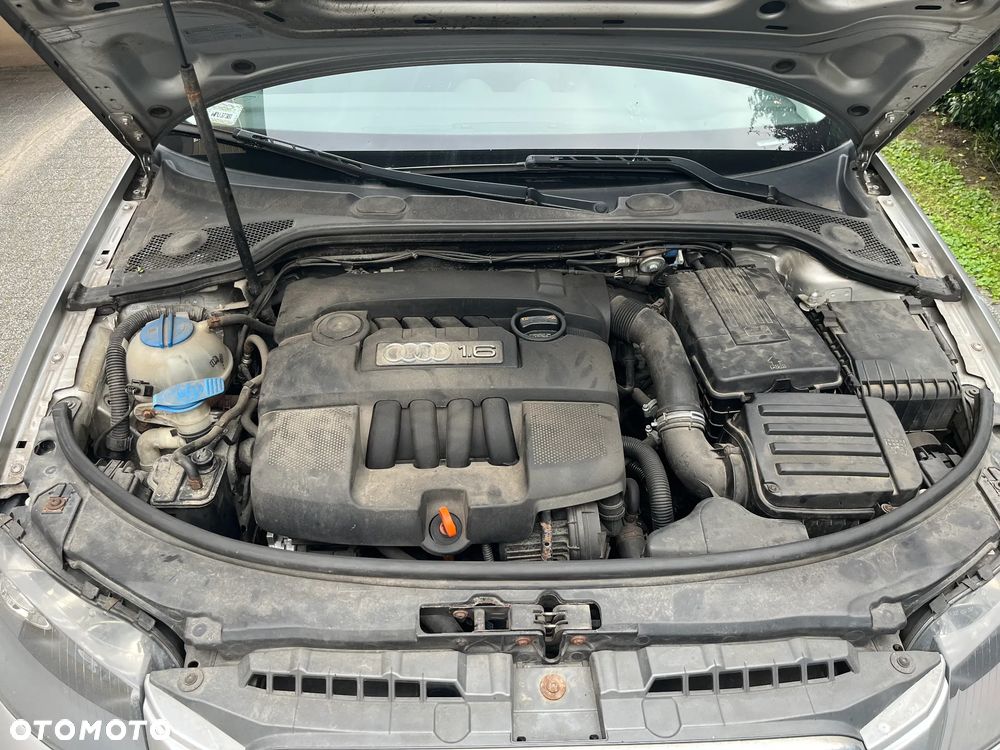 Audi A3 Sportback 1.6 Ambiente - 7