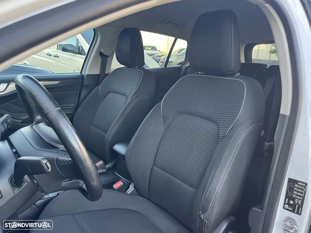 Ford Focus SW 1.5 EcoBlue S&S TITANIUM DESIGN - 26