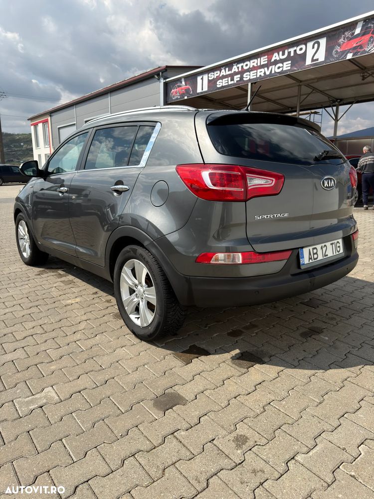 Kia Sportage 2.0 CRDI 184 4WD Automatik Spirit - 10