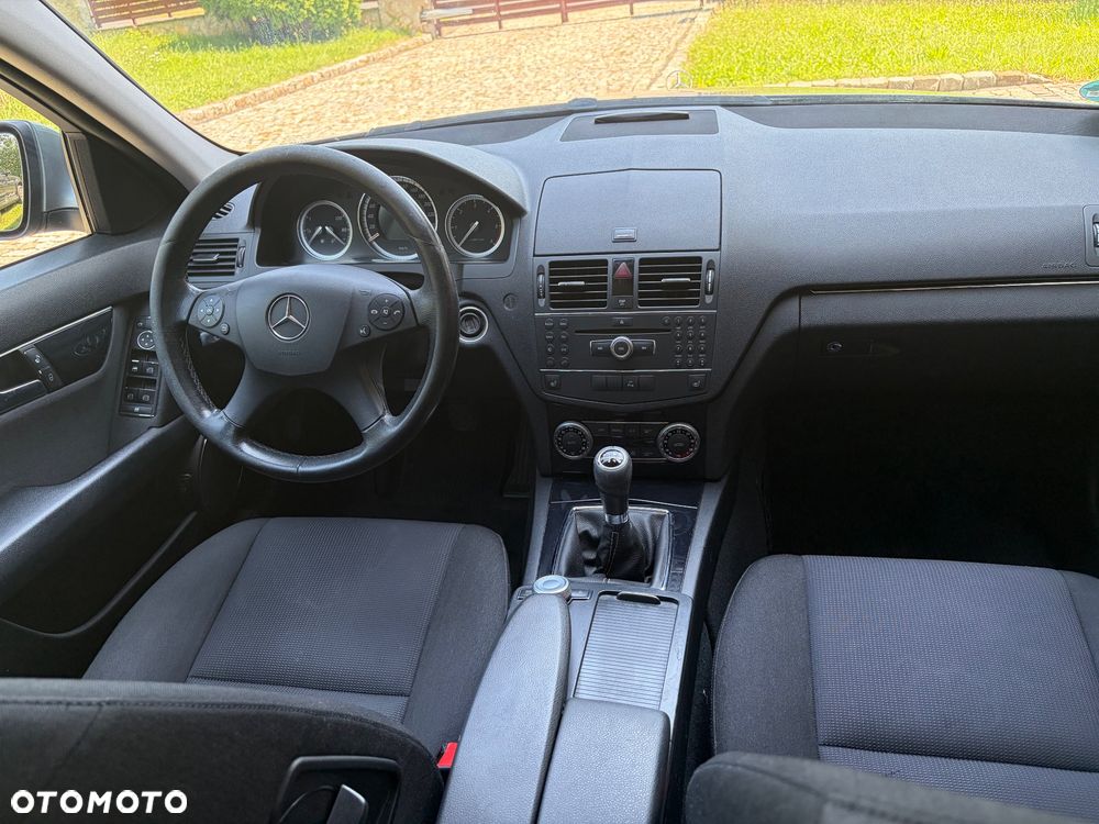 Mercedes-Benz Klasa C 200 CDI Classic - 9