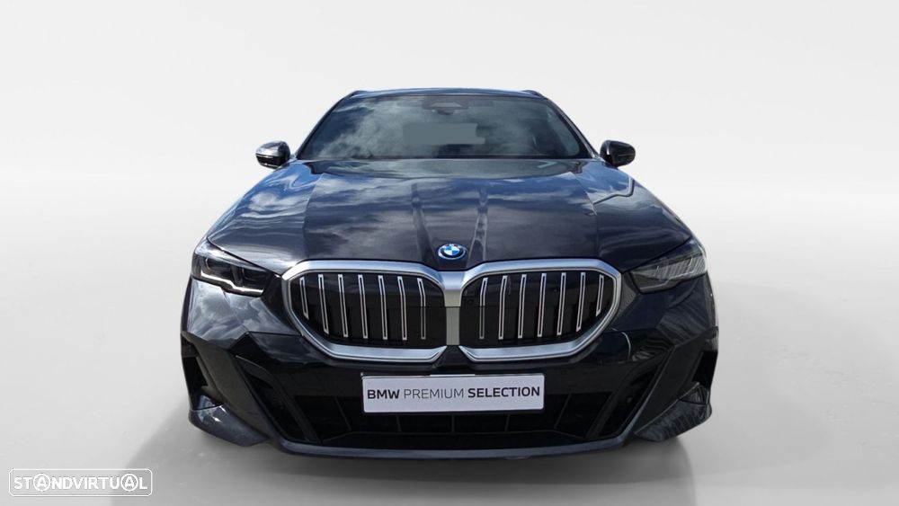 BMW 530 e Pack Desportivo M - 6