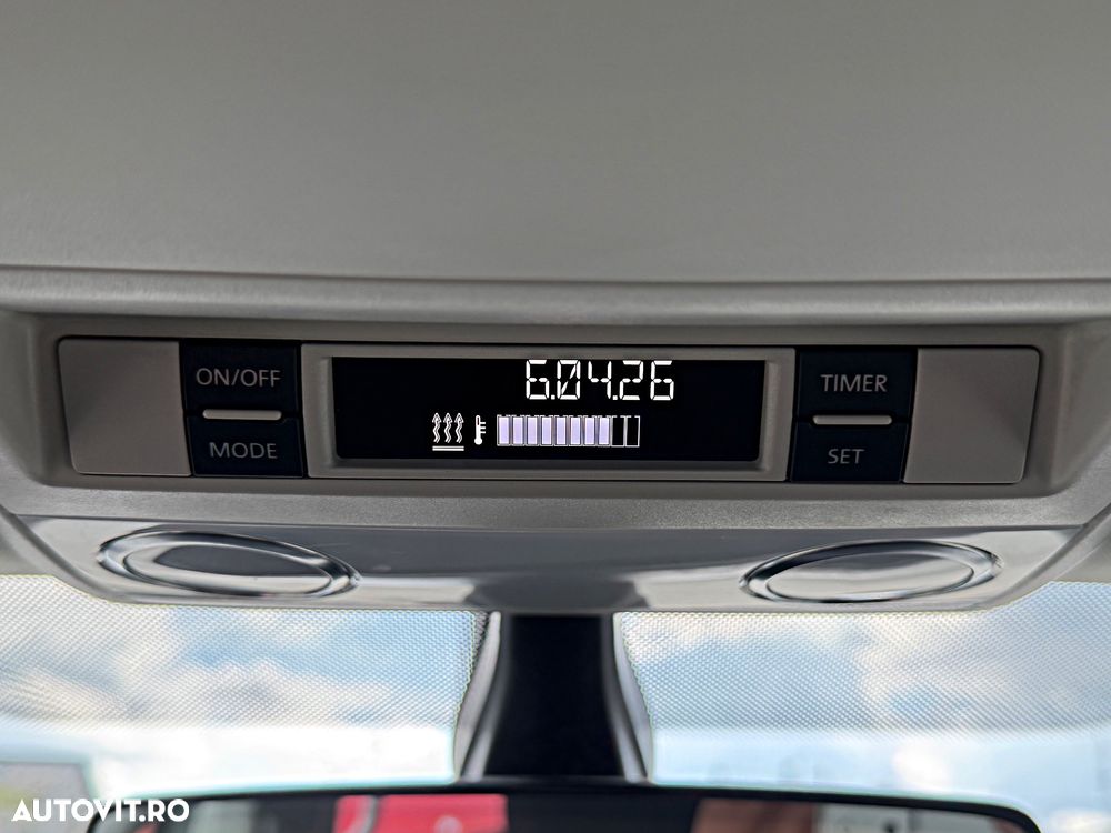 Volkswagen Caravelle - 28