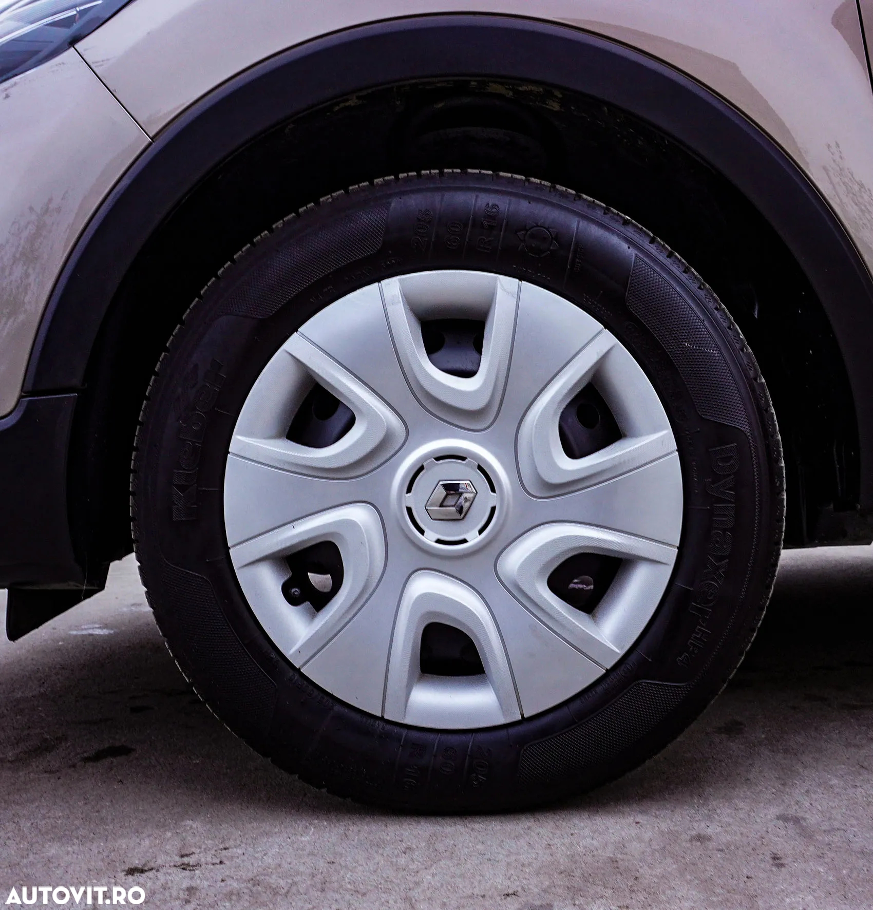 Renault Captur TCe Turbo Stop/Start Dynamique - 29