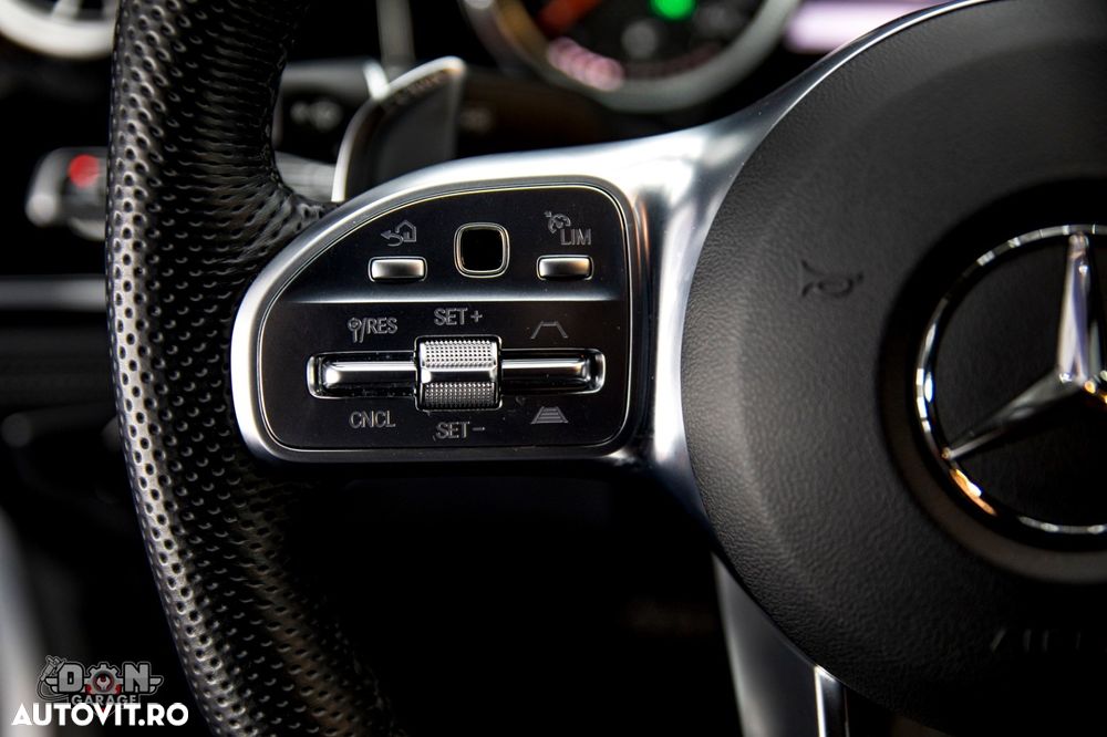 Mercedes-Benz AMG - 9