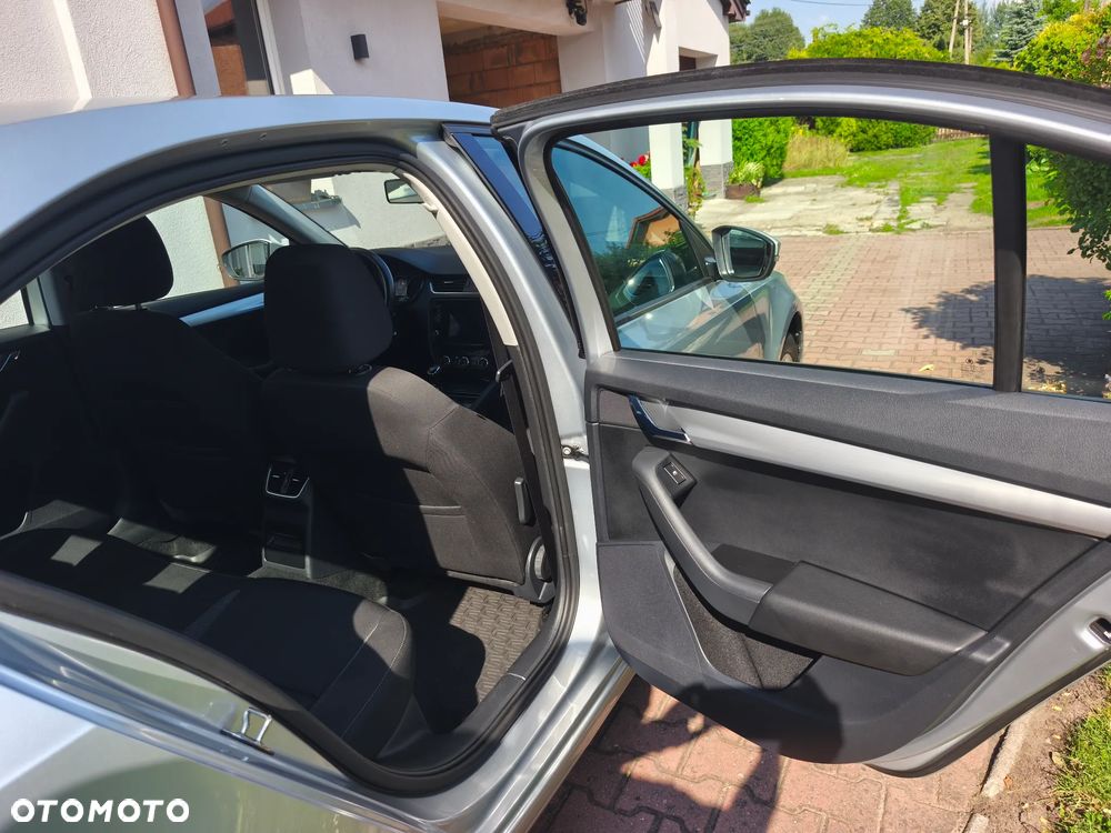 Skoda Octavia 1.6 TDI SCR Ambition - 9