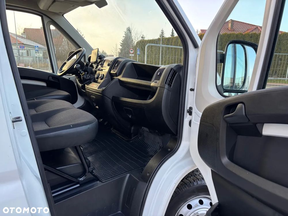 Citroën JUMPER - 12