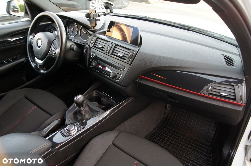 BMW Seria 1 118d Sport Line - 18