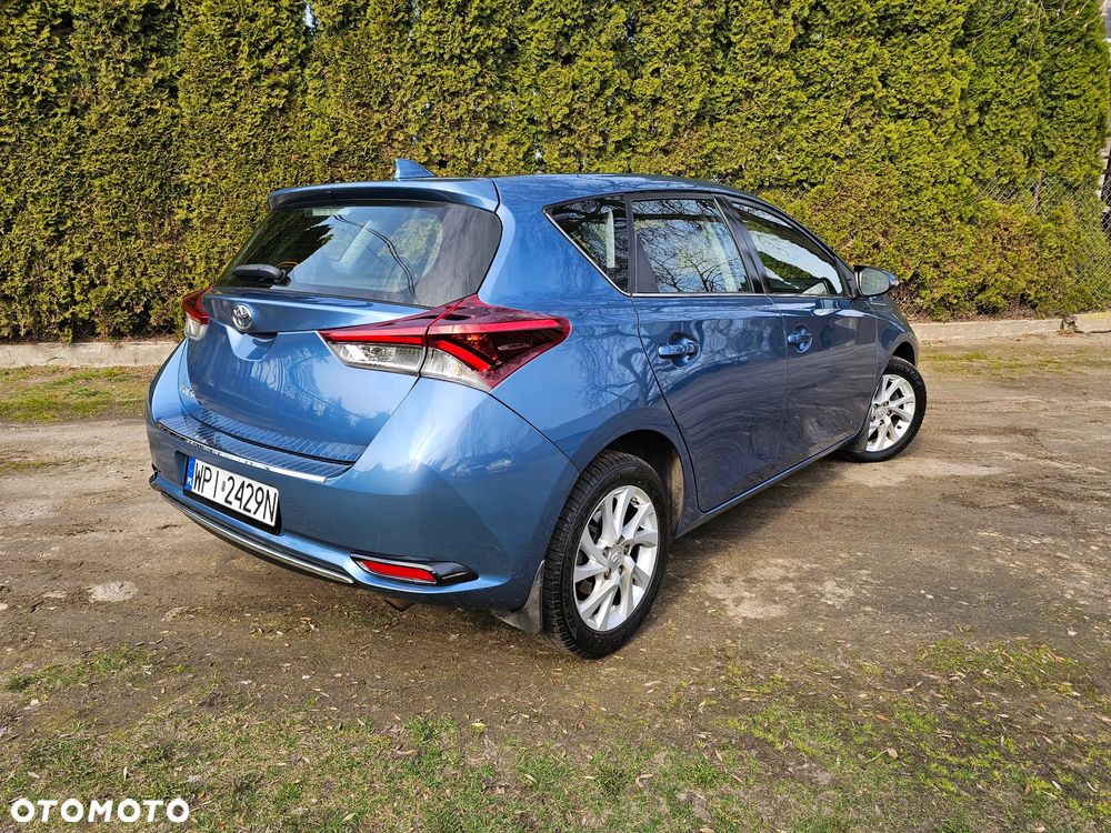 Toyota Auris 1.6 Active - 3