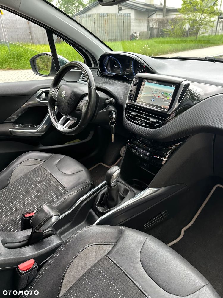 Peugeot 2008 120 VTI Allure - 20