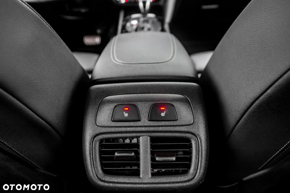 Opel Insignia 2.0 T 4x4 GSi S&S - 23