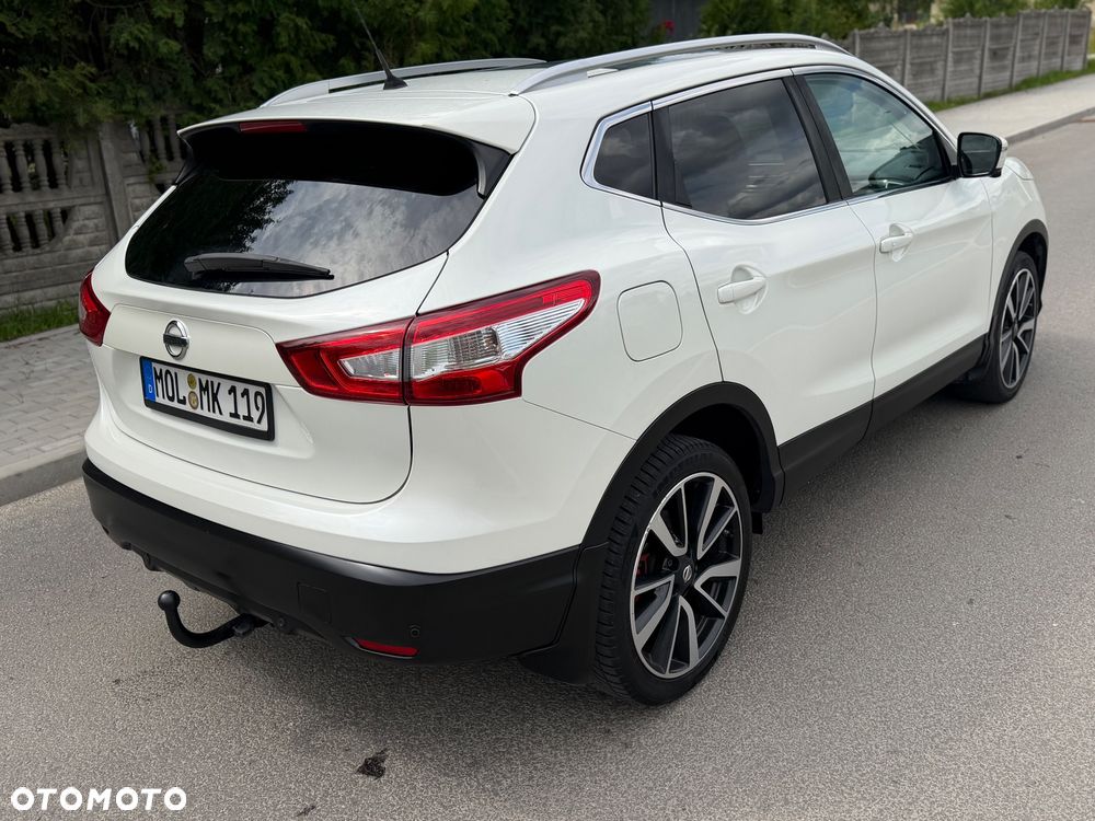 Nissan Qashqai 1.6 DCi Tekna Xtronic - 8