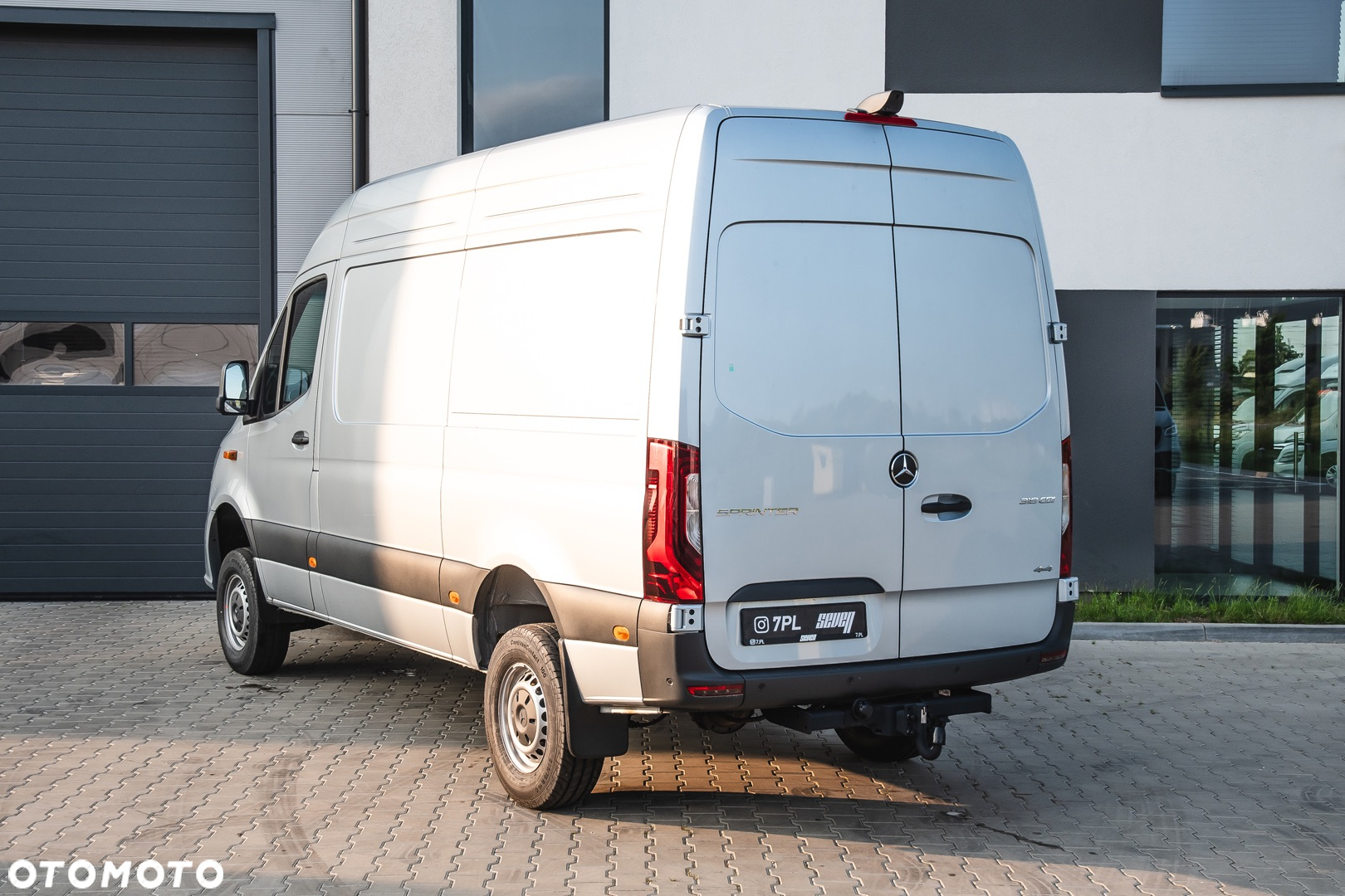 Mercedes-Benz Sprinter - 6